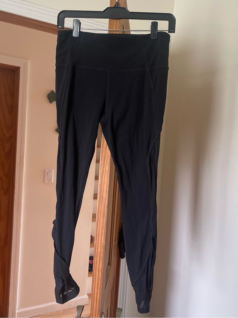Athleta Black High-Waist Athletic Leggings, Small